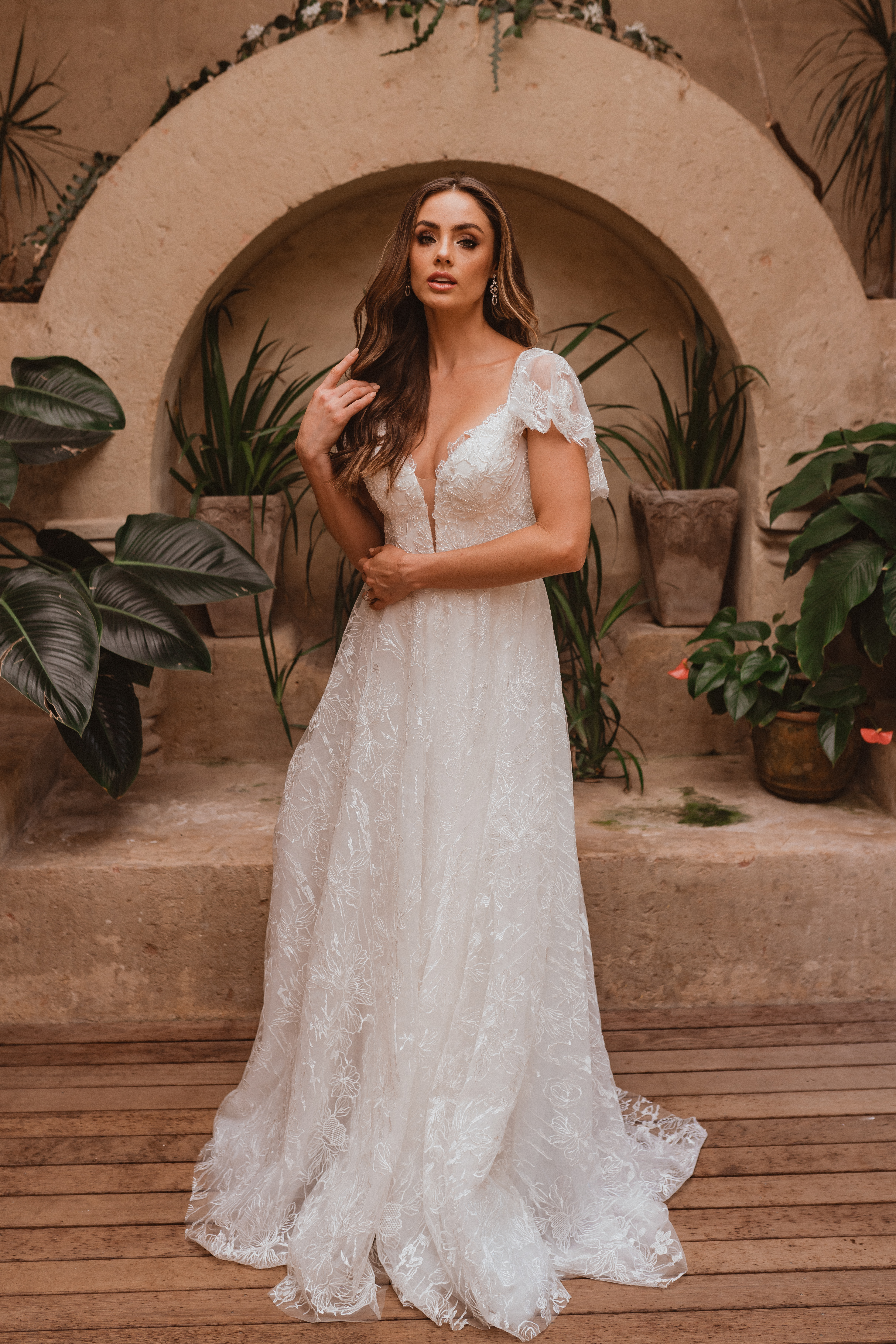 Melissa E Bridal — photo 16 of 18