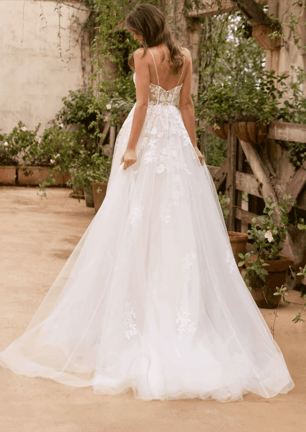 Tania Olsen Lourdes - Image 2