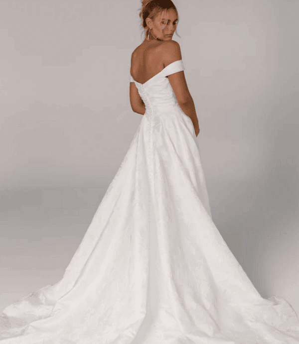 Tania Olsen Eva - Image 2