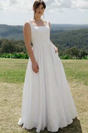 Int Couture Capri