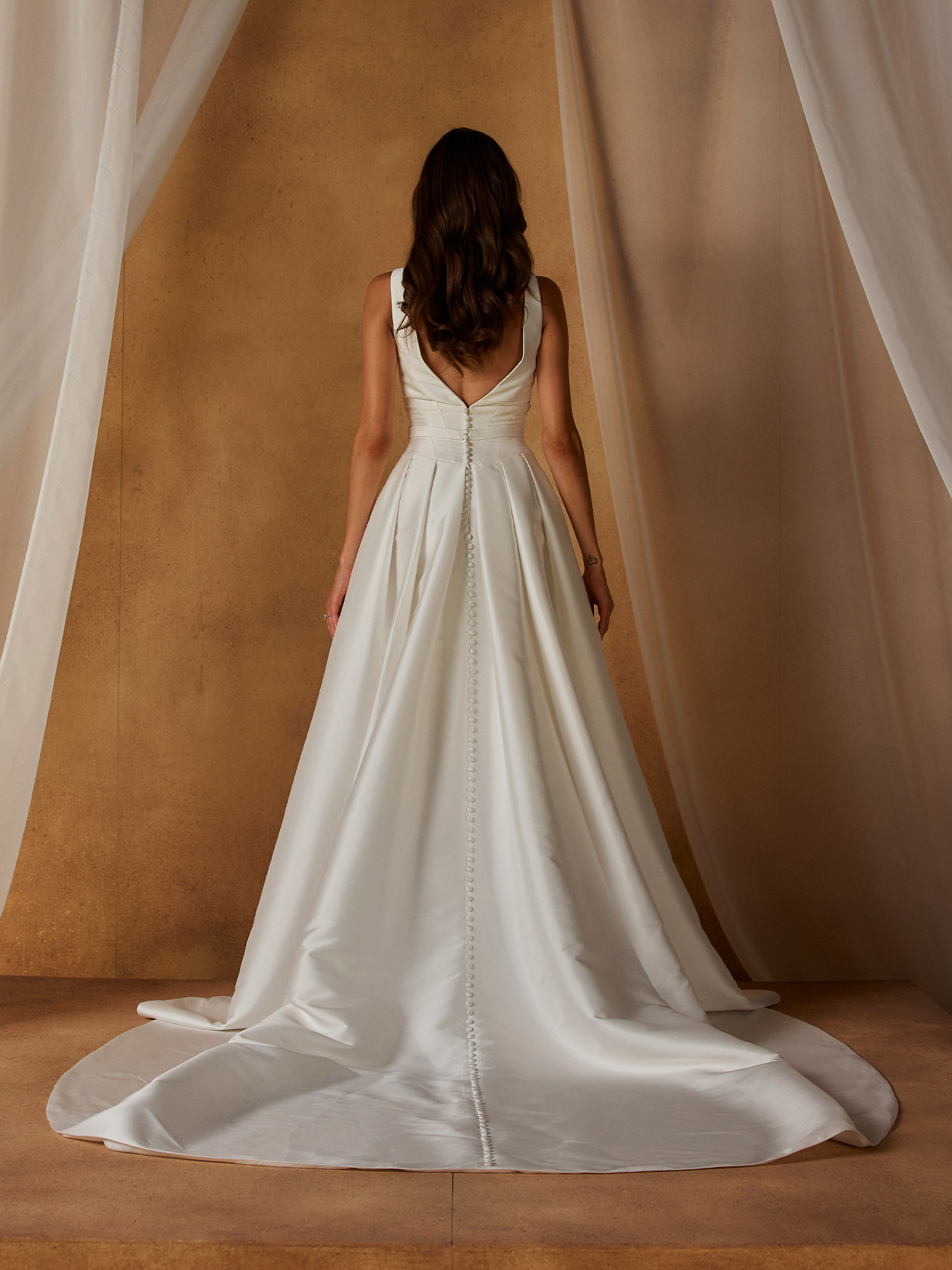 Madi Lane Navy - Image 2